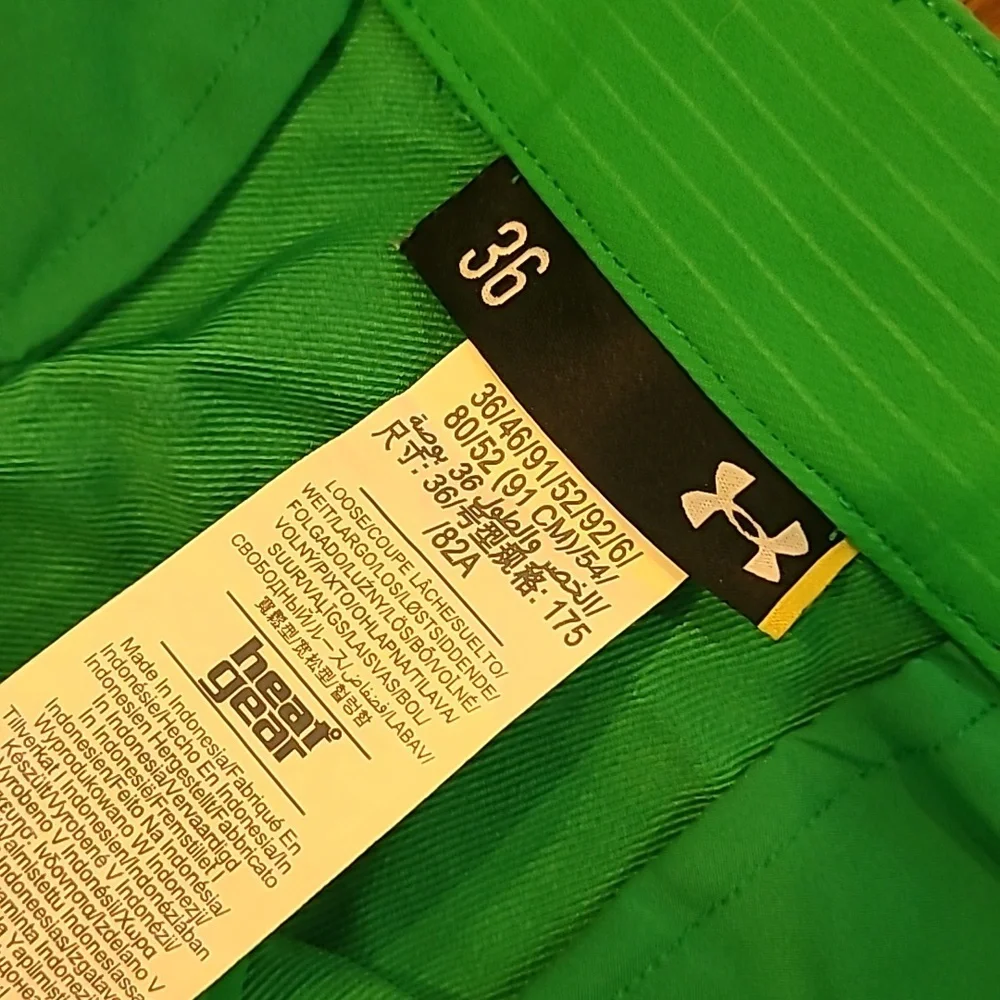 Green pin stripe Under Armour Golf Shorts Size 36